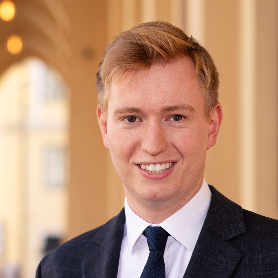 Darius Beike, Banking & Finance Germany Lawyer, Milbank Premier Lawyer International Law Firm Lawyer