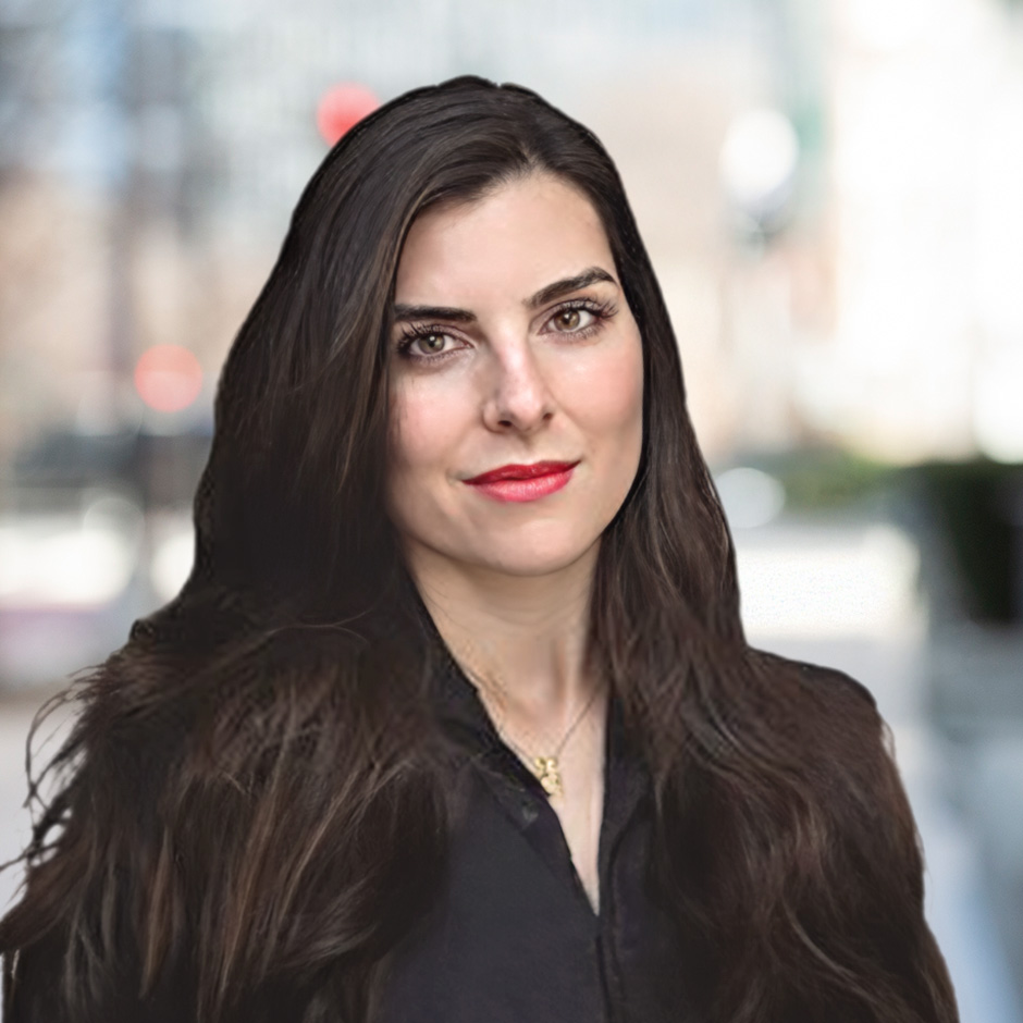 Natalie Nogueira headshot