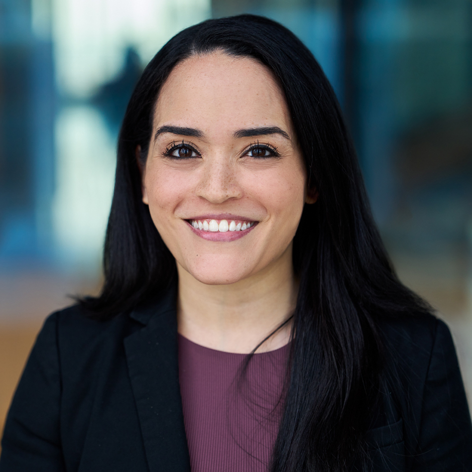 Shirley  Ureña, Executive Compensation and Employee Benefits Lawyer, Milbank Premier Lawyer International Law Firm Lawyer
