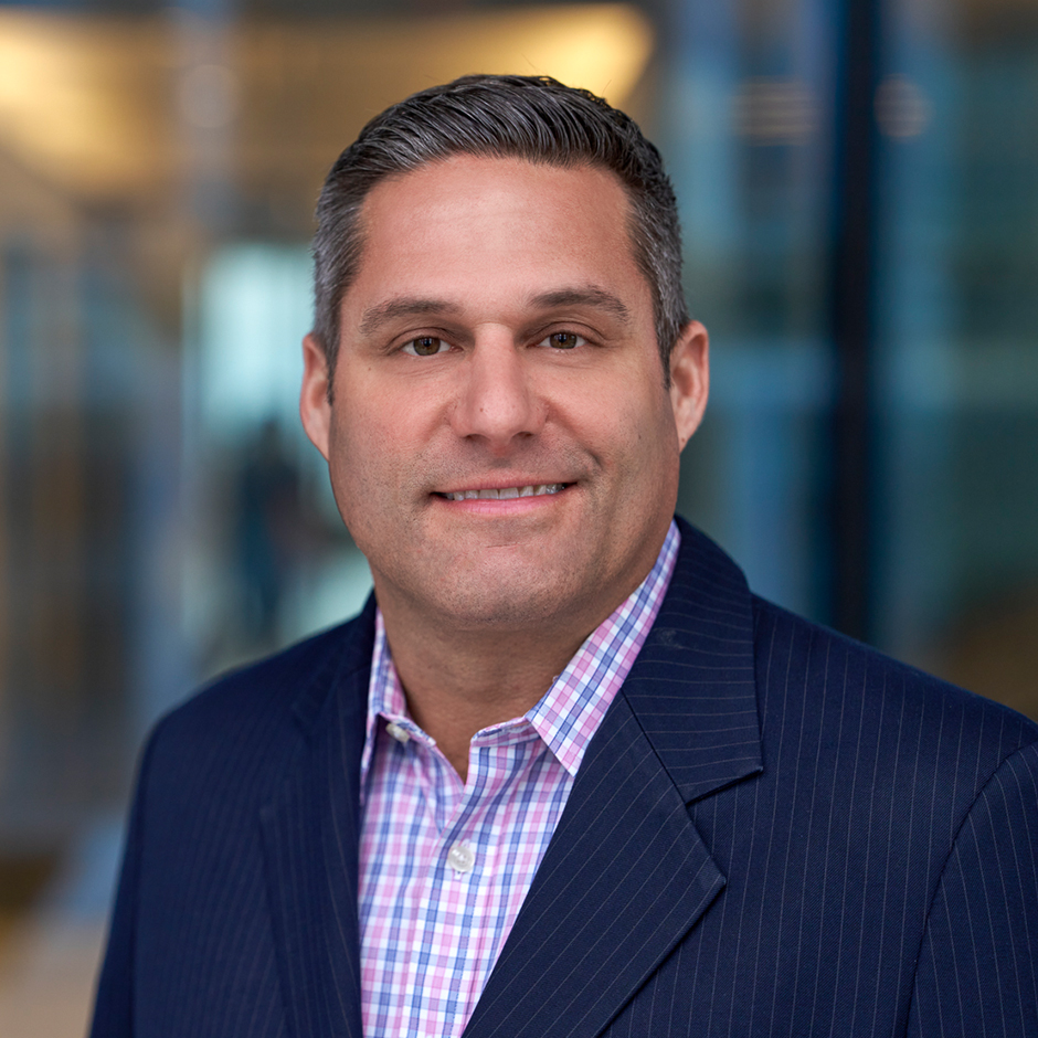 Jeffrey Lowe, Real Estate Lawyer, Milbank Premier Lawyer International Law Firm Lawyer