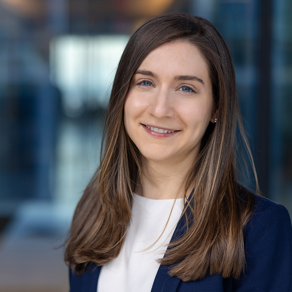 Raquel Begleiter, Trusts & Estates Lawyer, Milbank Premier Lawyer International Law Firm Lawyer