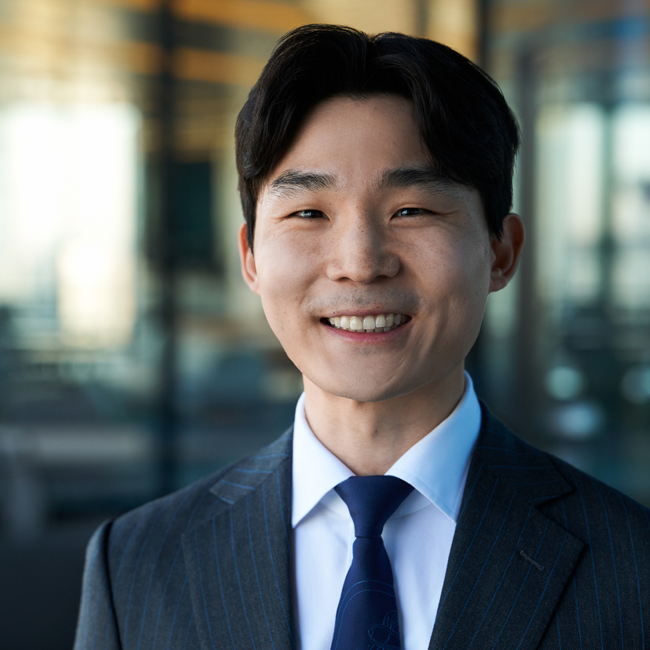 Jay Kim, Finance Lawyer, Milbank Premier Lawyer International Law Firm Lawyer