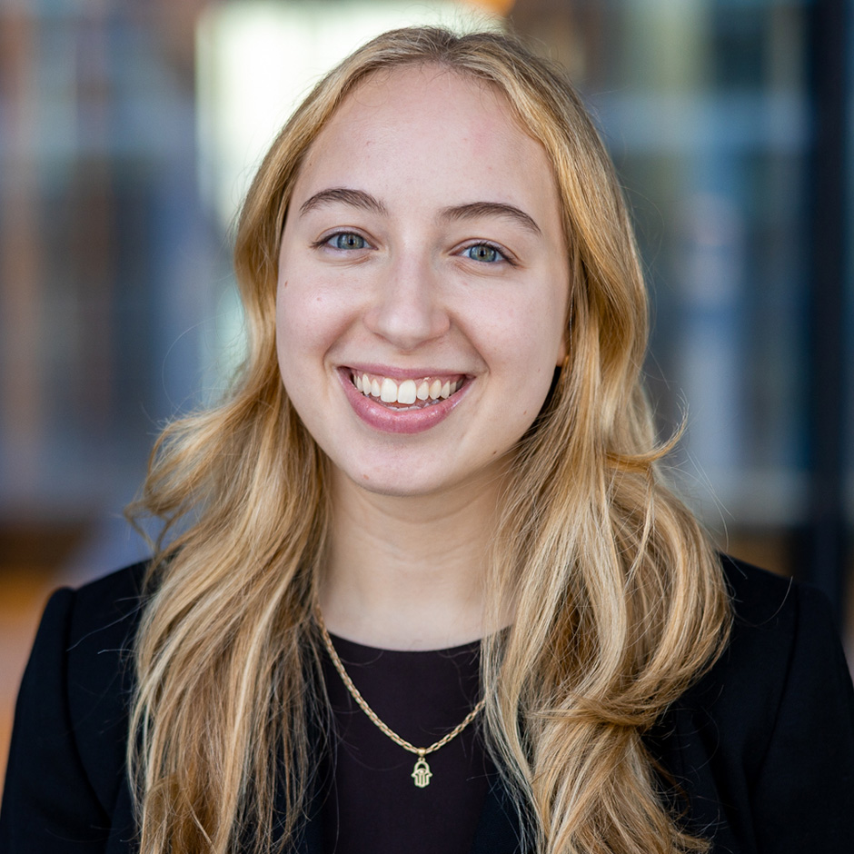 Victoria Thede, Litigation & Arbitration Lawyer, Milbank Premier Lawyer International Law Firm Lawyer