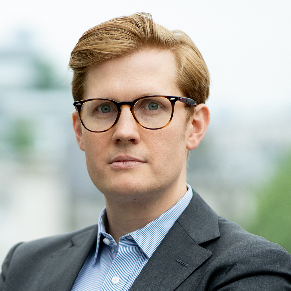 Morgan  Smith , Financial Restructuring Lawyer, Milbank Premier Lawyer International Law Firm Lawyer