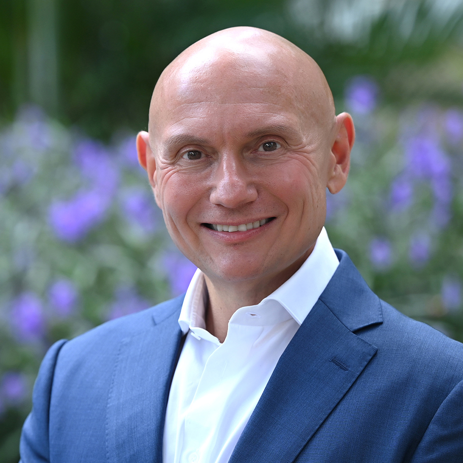 Davide Mencacci, Banking and Leveraged Finance Lawyer, Milbank Premier Lawyer International Law Firm Lawyer