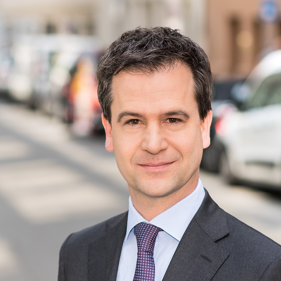 Dr Michael Pujol
